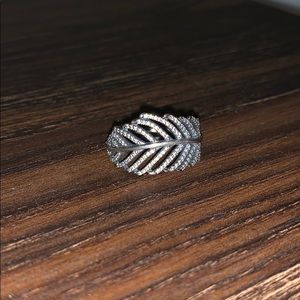 Light as a Feather Pandora Ring